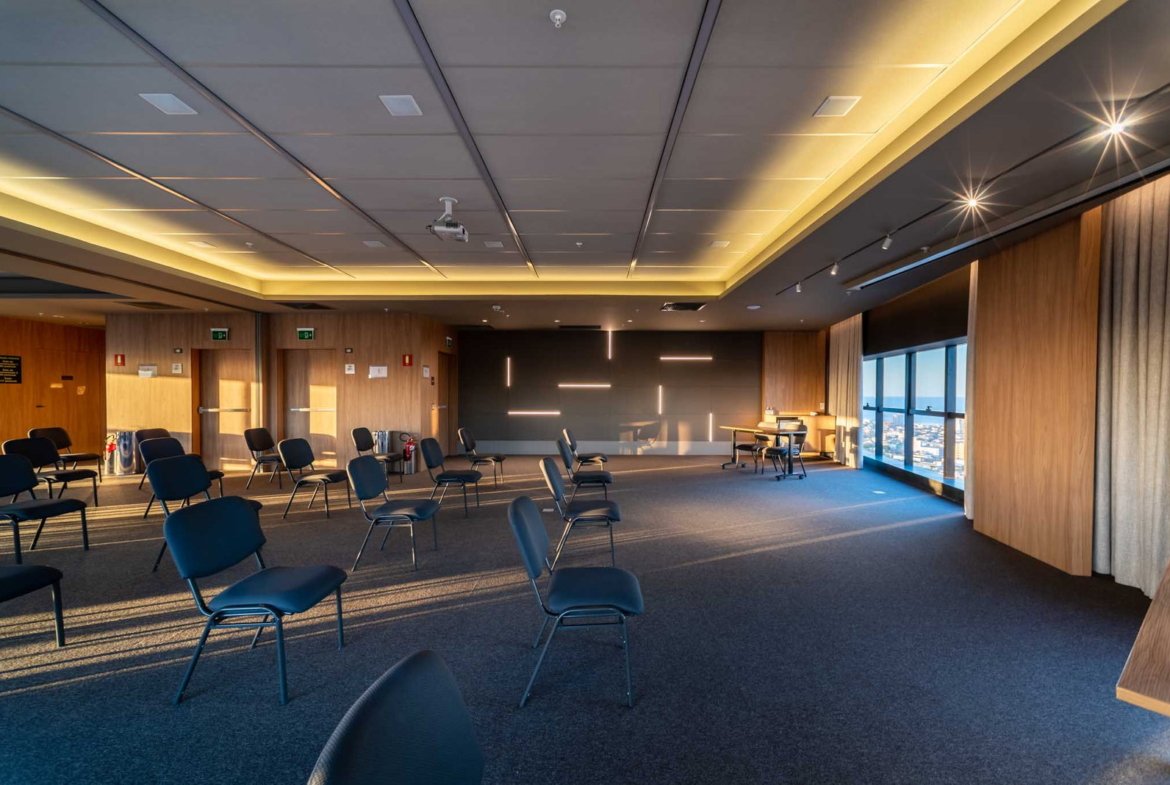 Sala Comercial Absolute Business & Hotel em Itajaí (SC) | PROCAVE