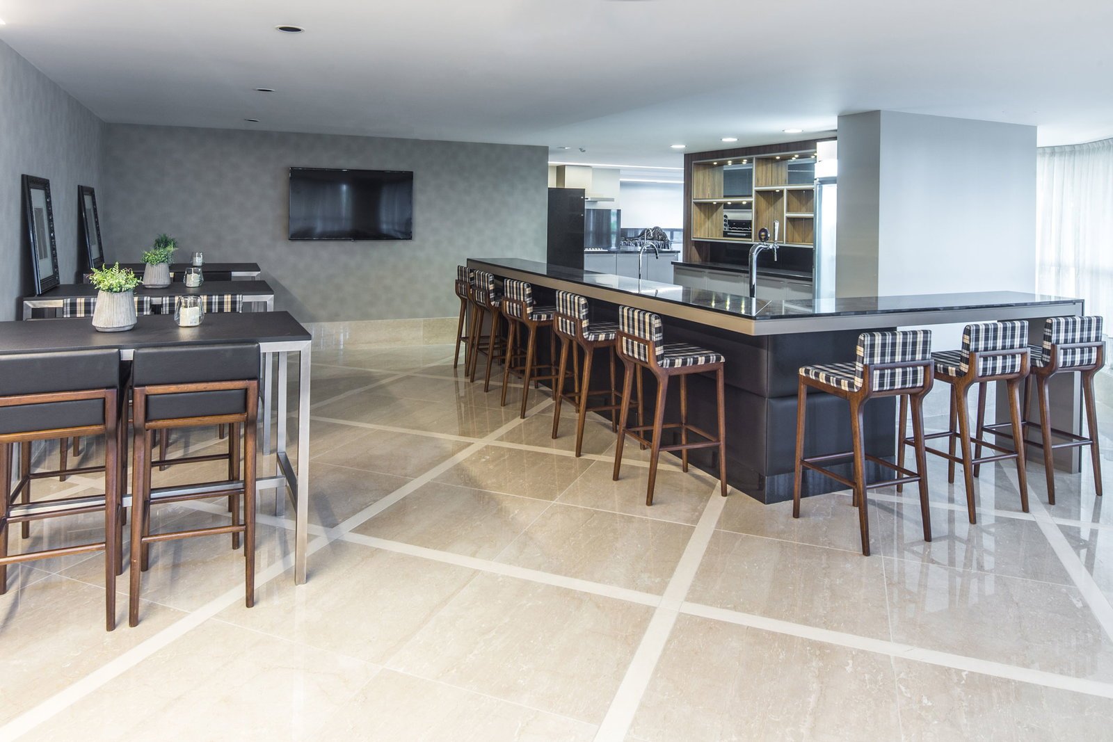 Apartamento no Ibiza Towers em Balneário Camboriú (SC) | PROCAVE