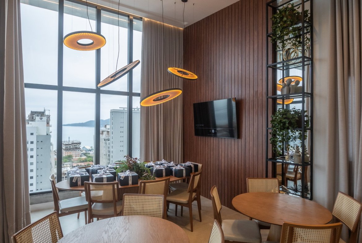 Apartamento no Sky Tower Residence em Porto Belo (SC) | REVÊ