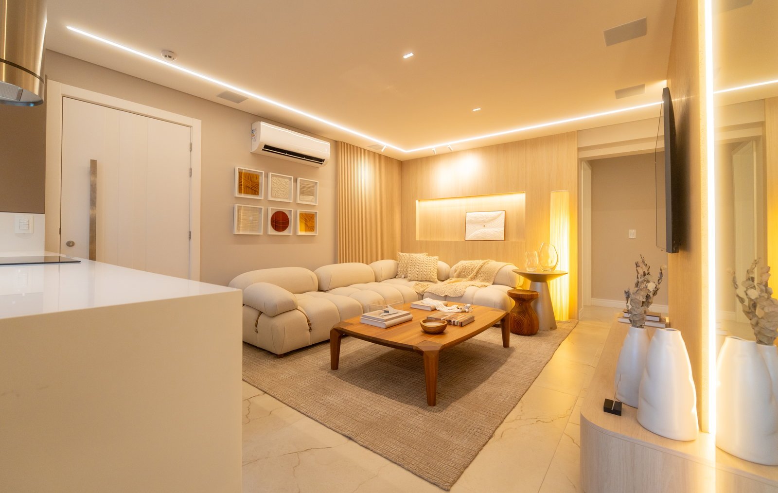 Apartamento no Sky Tower Residence em Porto Belo (SC) | REVÊ