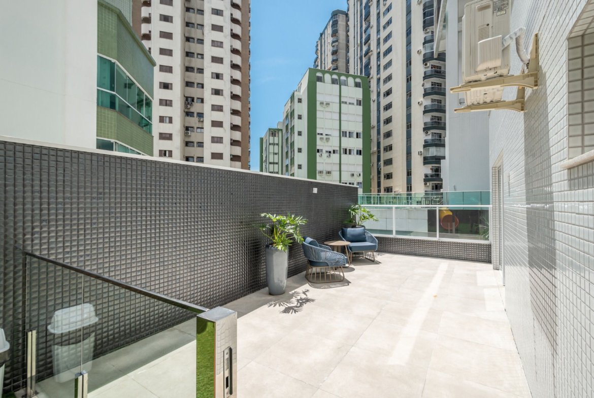 Apartamento no Bréscia Residencial em Balneário Camboriú (SC) | ROSADA