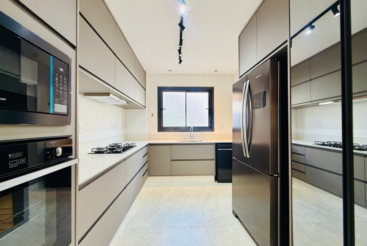Casa 56 no Condomínio Haras Rio do Ouro em Balneário Camboriú (SC) | ROSADA
