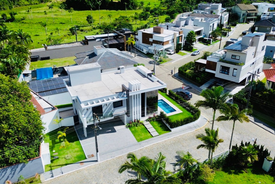 Casa 56 no Condomínio Haras Rio do Ouro em Balneário Camboriú (SC) | ROSADA