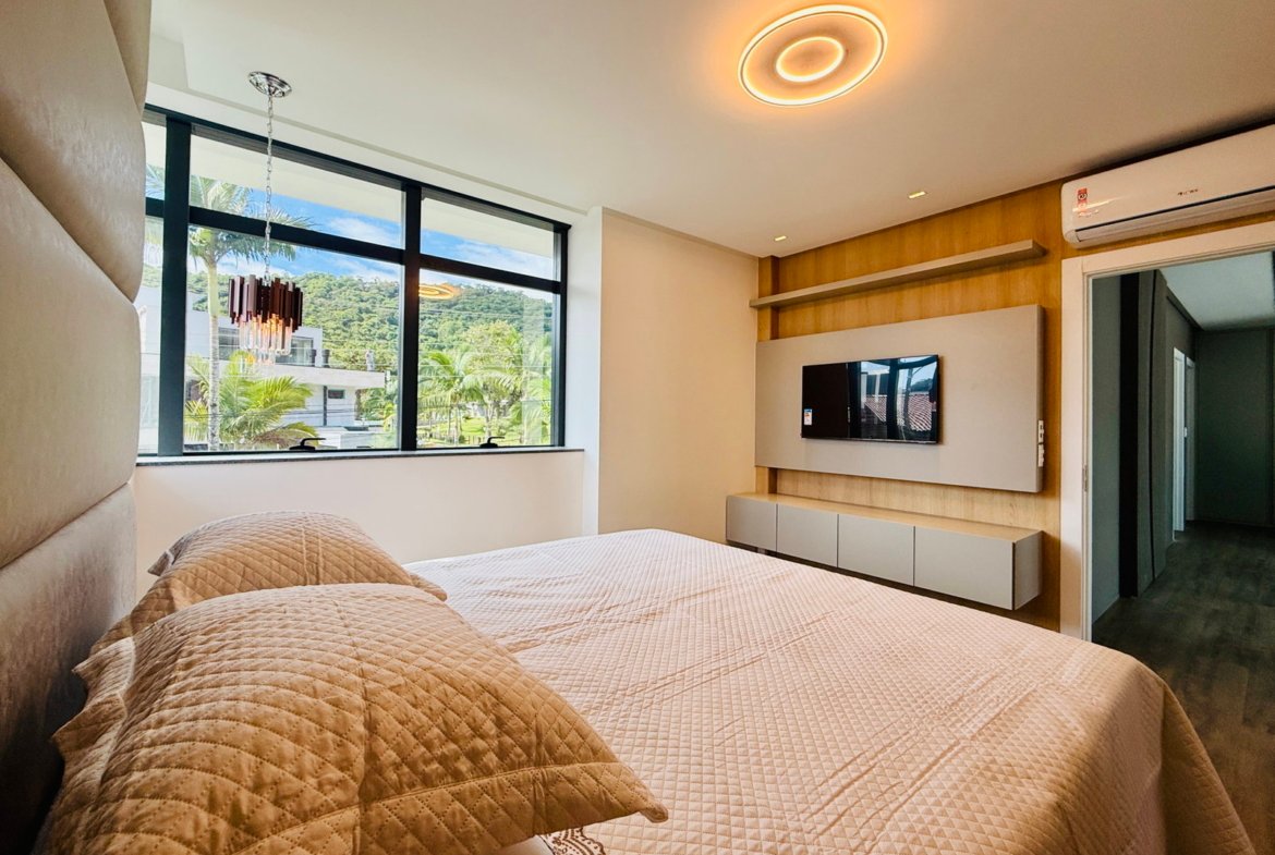 Casa 56 no Condomínio Haras Rio do Ouro em Balneário Camboriú (SC) | ROSADA
