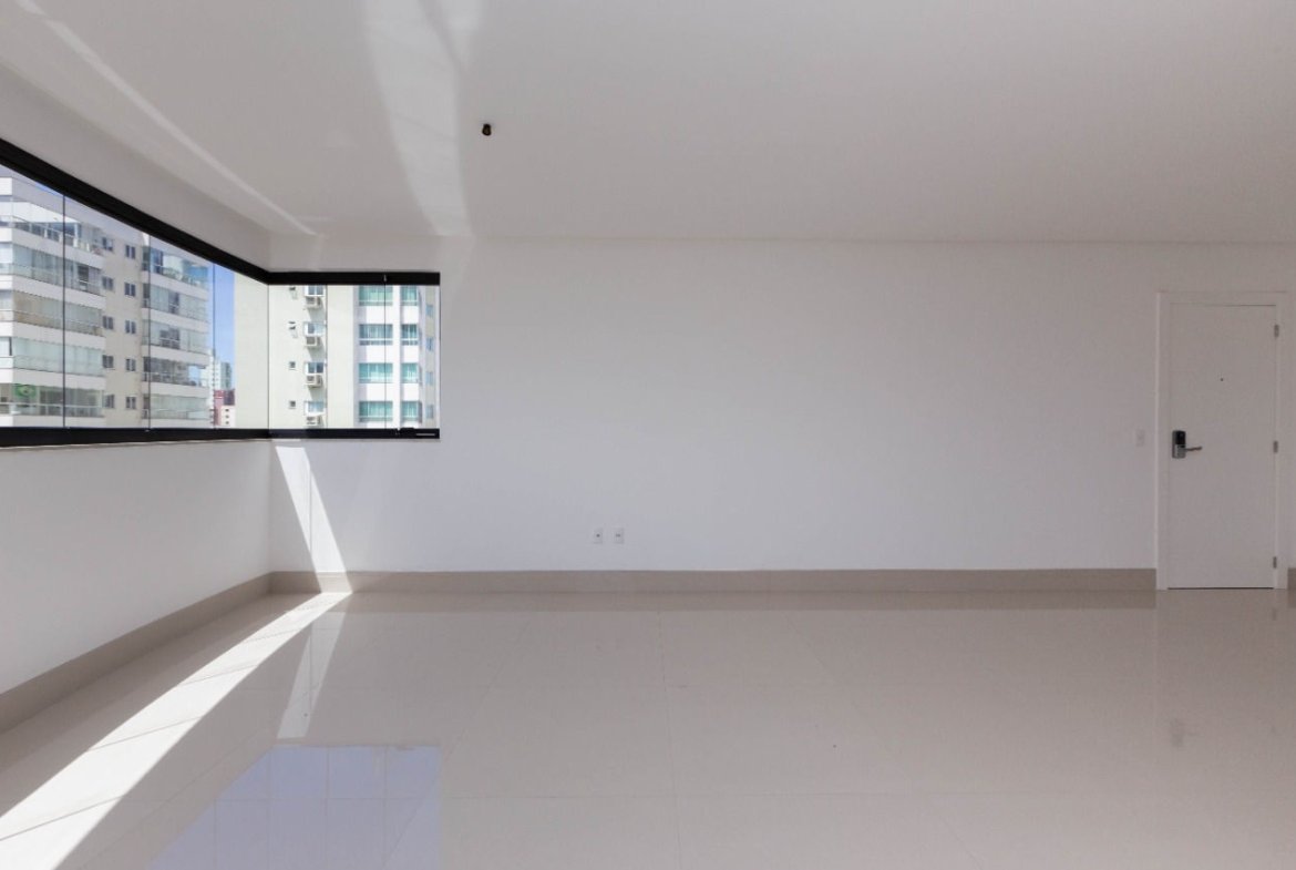 Apartamento no Villa Castelli em Balneário Camboriú (SC) | ROSADA