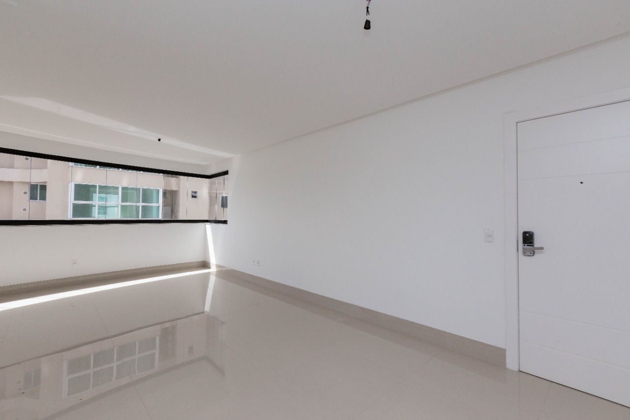 Apartamento no Villa Castelli em Balneário Camboriú (SC) | ROSADA