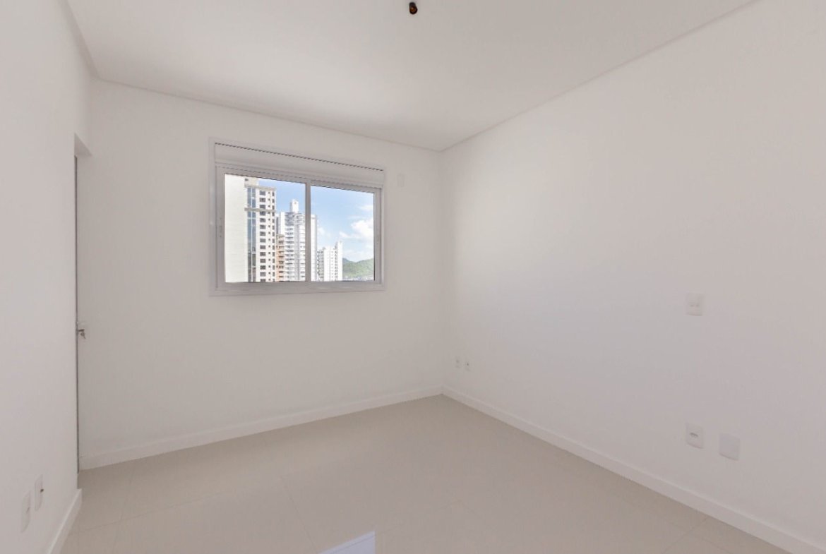 Apartamento no Villa Castelli em Balneário Camboriú (SC) | ROSADA