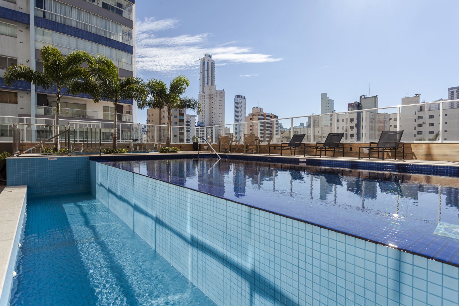 Apartamento Ocean Breeze Residence Balneário Camboriú (SC) – RV