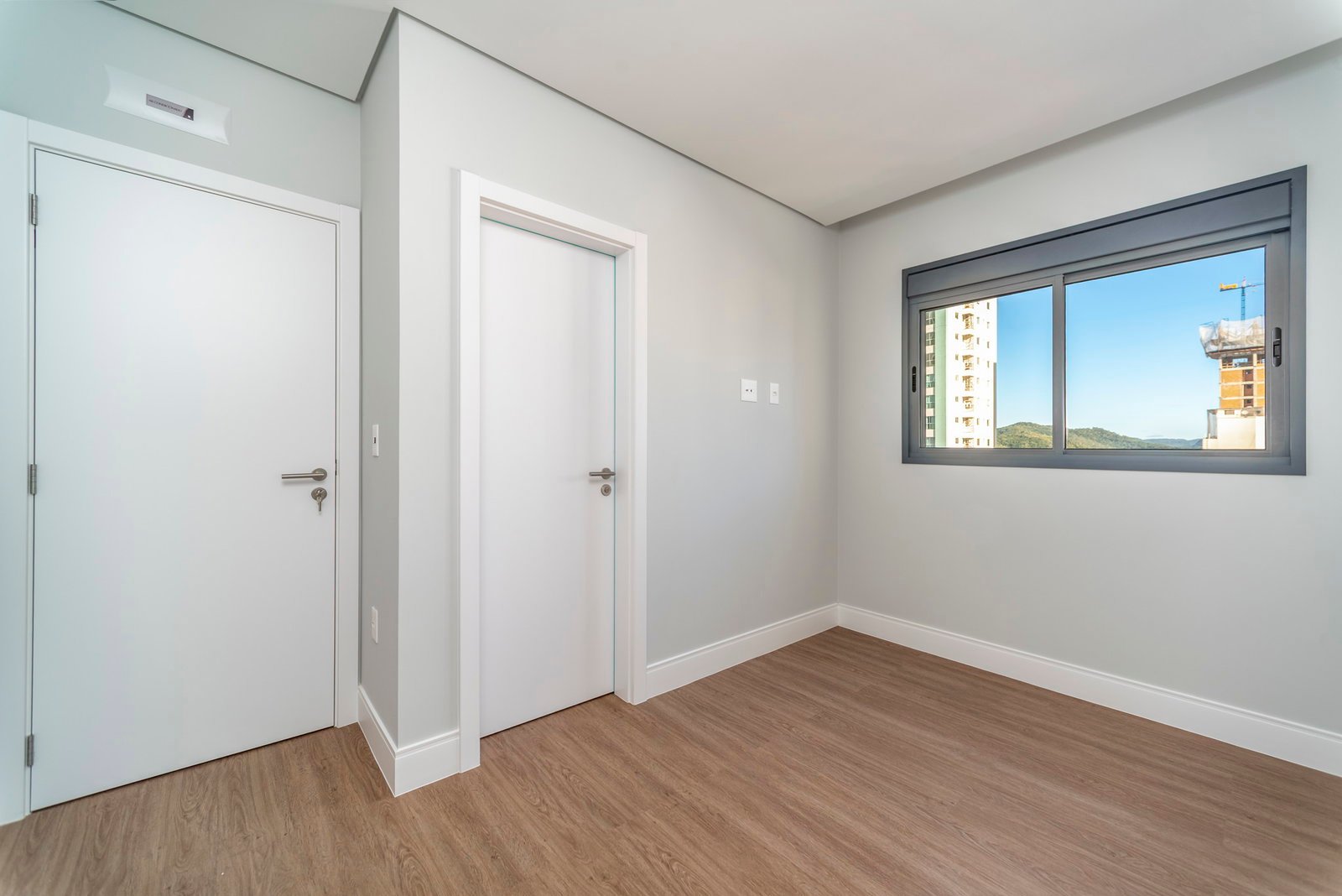 silva-packer-hannover-apto-701-quarto-05 Apartamento no Hannover Residence em Balneário Camboriú (SC) | SILVA PACKER