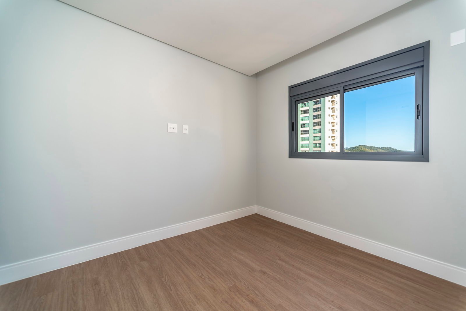silva-packer-hannover-apto-701-quarto-09 Apartamento no Hannover Residence em Balneário Camboriú (SC) | SILVA PACKER