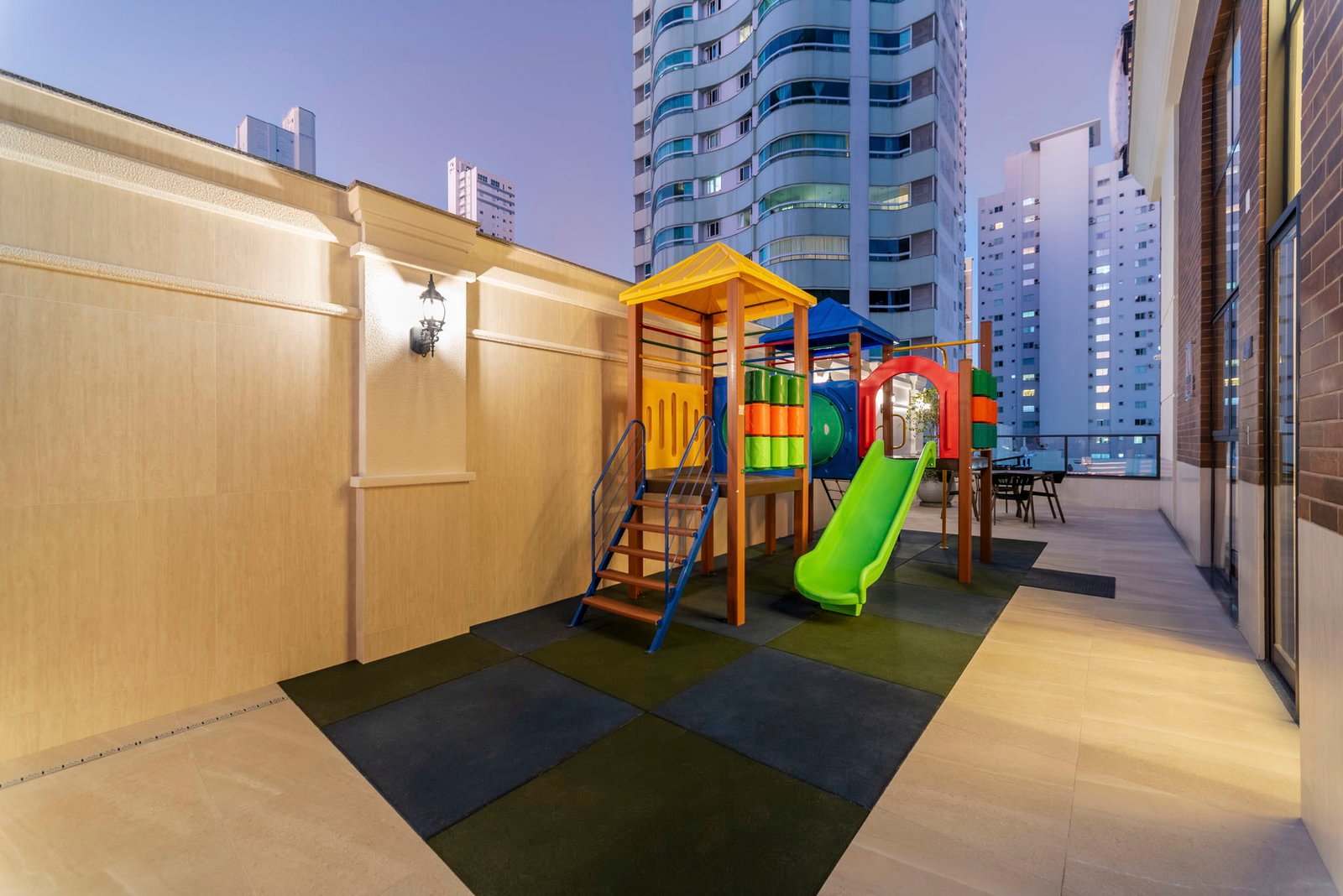 silva-packer-hannover-playground-01 Apartamento no Hannover Residence em Balneário Camboriú (SC) | SILVA PACKER