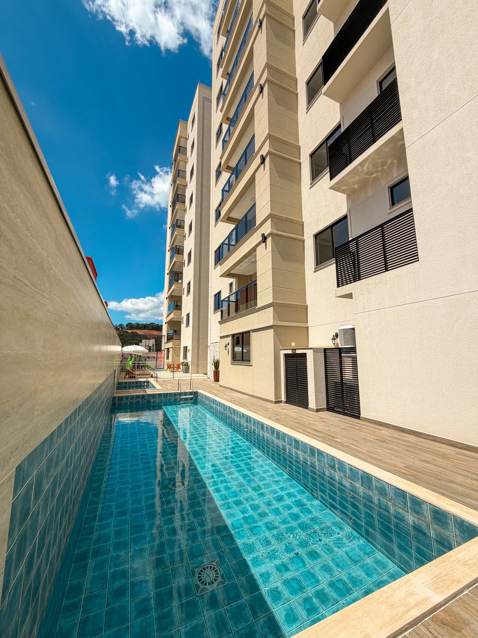 supercon-neoville-piscina-02 Apartamento no Residencial Neoville em Camboriú (SC) | SUPERCON