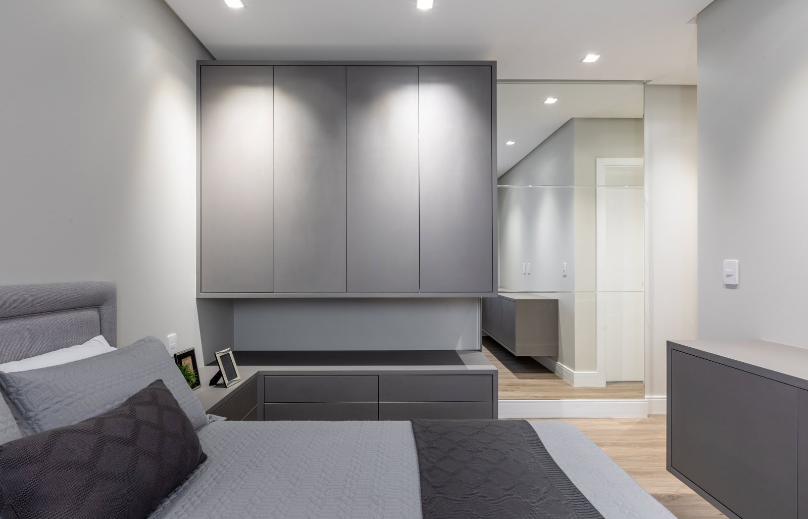 trianon-charmant-suite-05 Apartamento no Charmant Residence em Balneário Camboriú (SC) | TEX