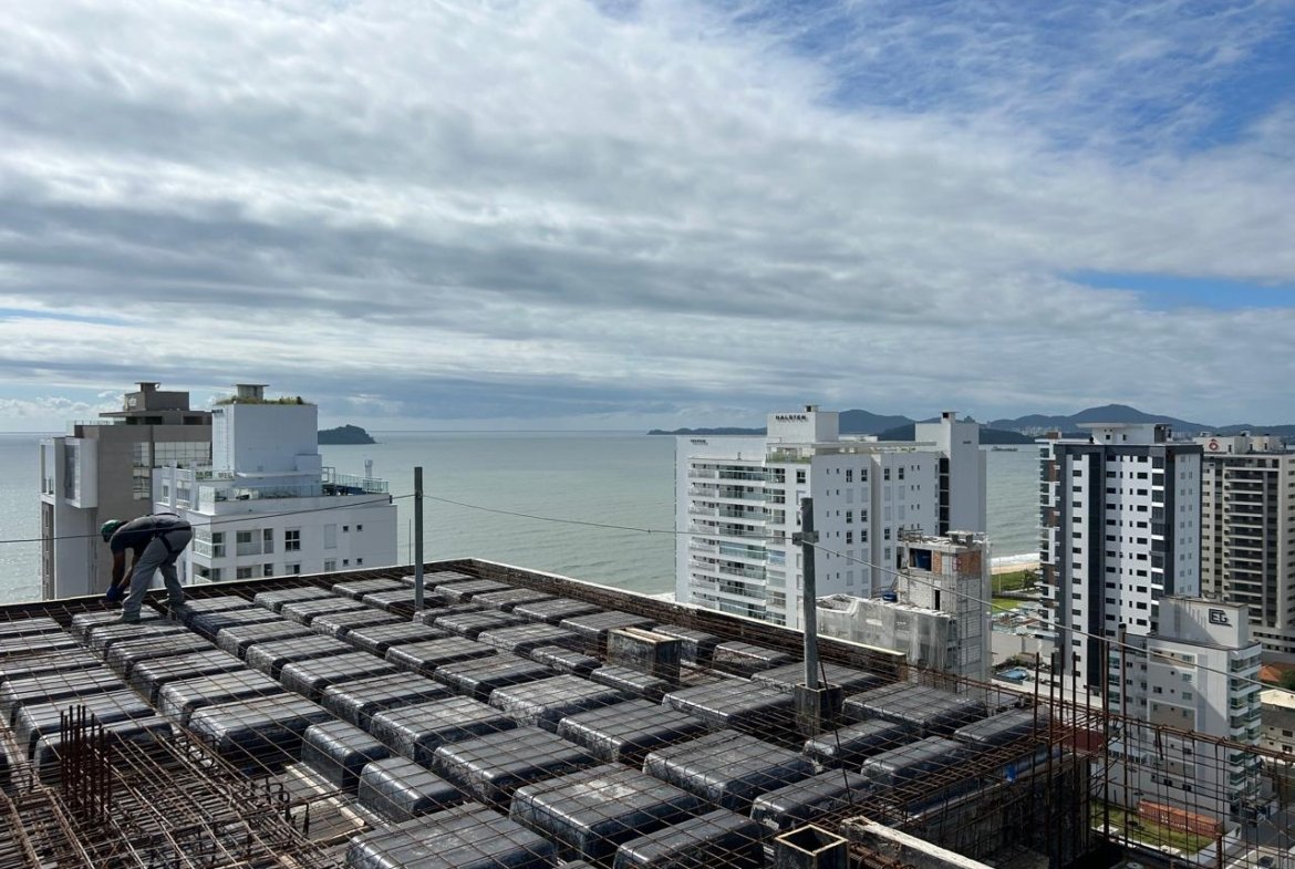 Apartamento no Lê Vittá Residence em Balneário Piçarras (SC) | BETTON