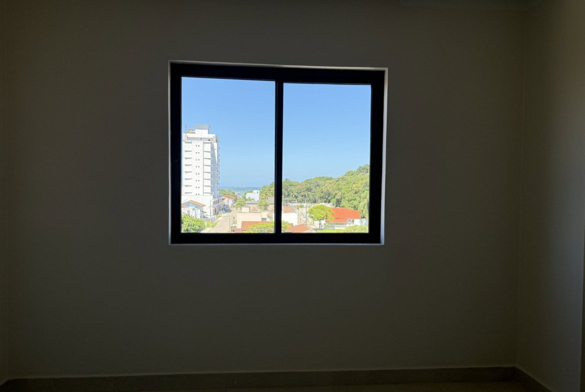 Apartamento no Residencial Saint John em Balneário Piçarras (SC) | BIVVER