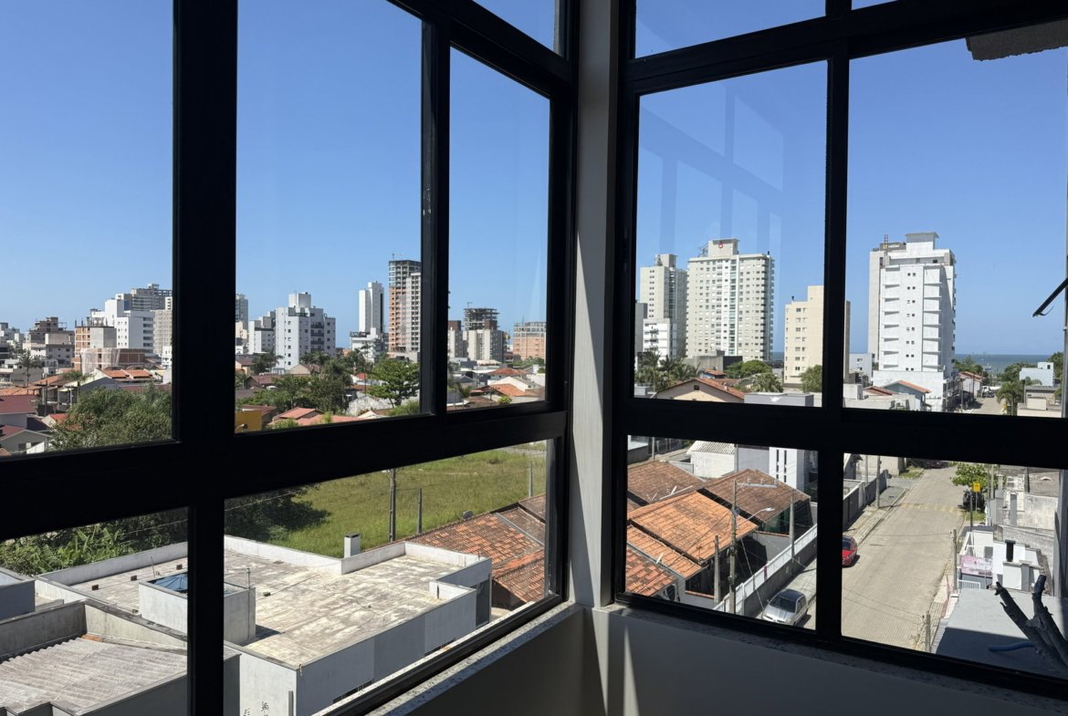 Apartamento no Residencial Saint John em Balneário Piçarras (SC) | BIVVER