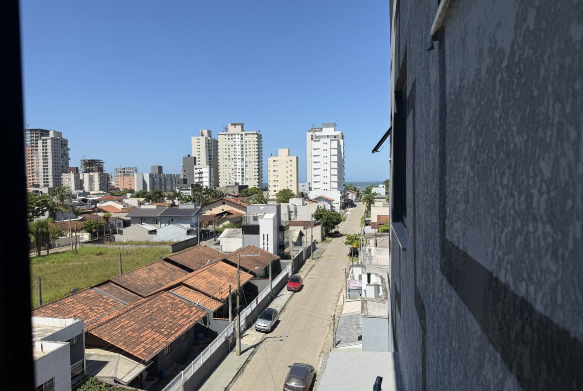 Apartamento no Residencial Saint John em Balneário Piçarras (SC) | BIVVER