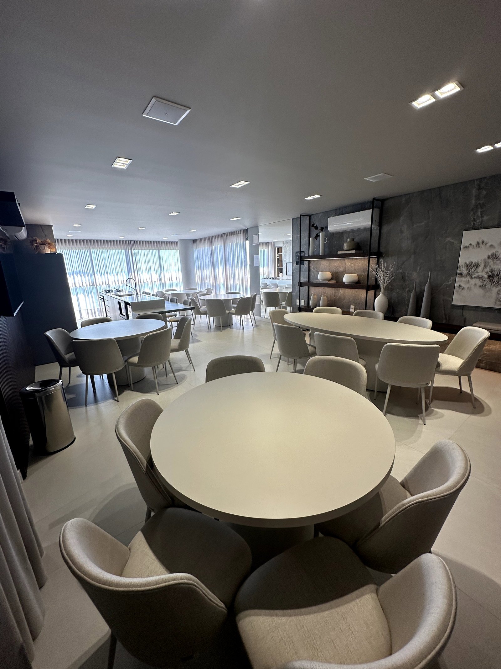 aplat-cas-horizon-salao-festas-01 Apartamento no Iconic Residence em Balneário Piçarras (SC) | CAS