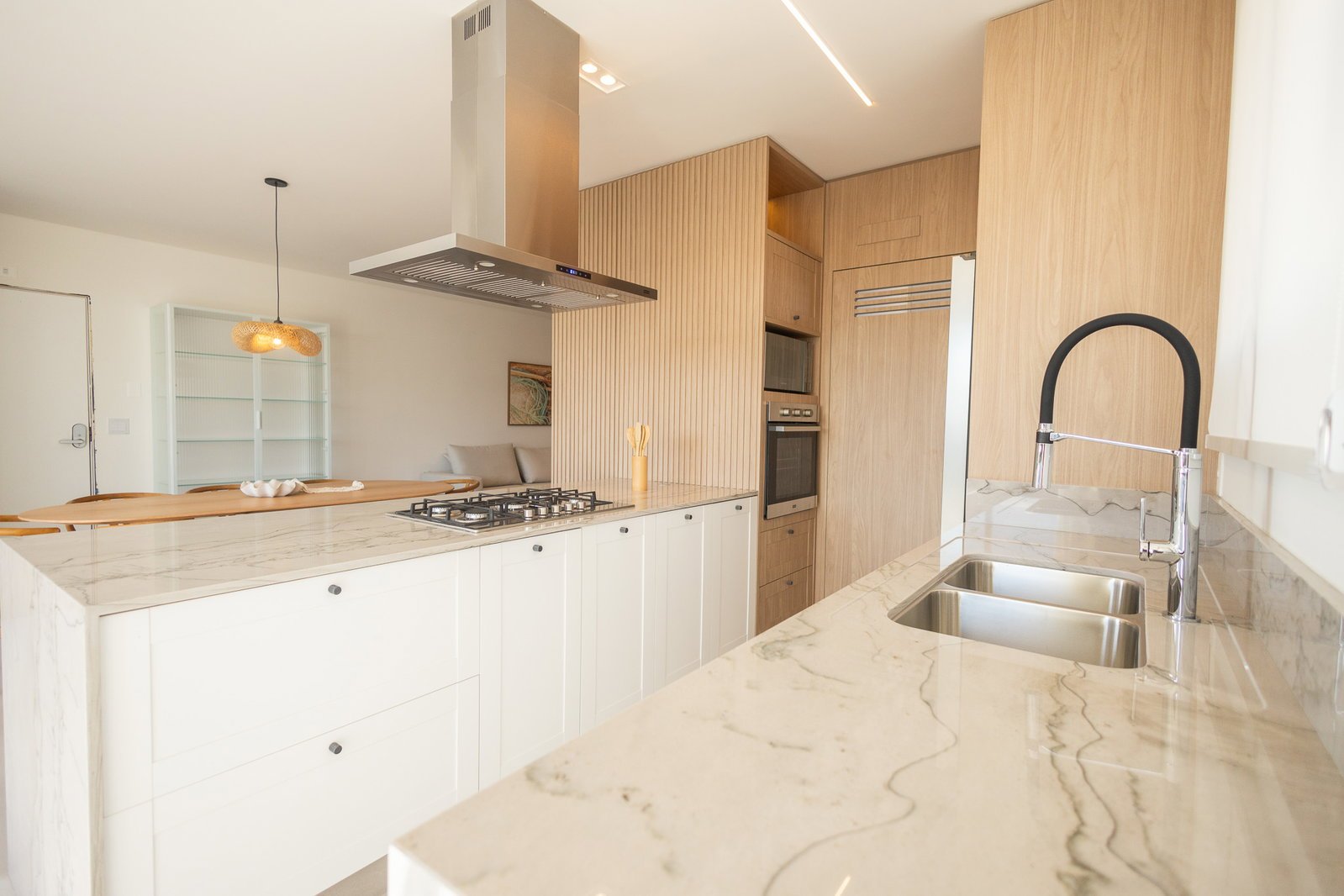 aplat-cwci-3500-beach-house-cozinha-04 Apartamento no 3500 Beach House em Balneário Piçarras (SC) | CWCI