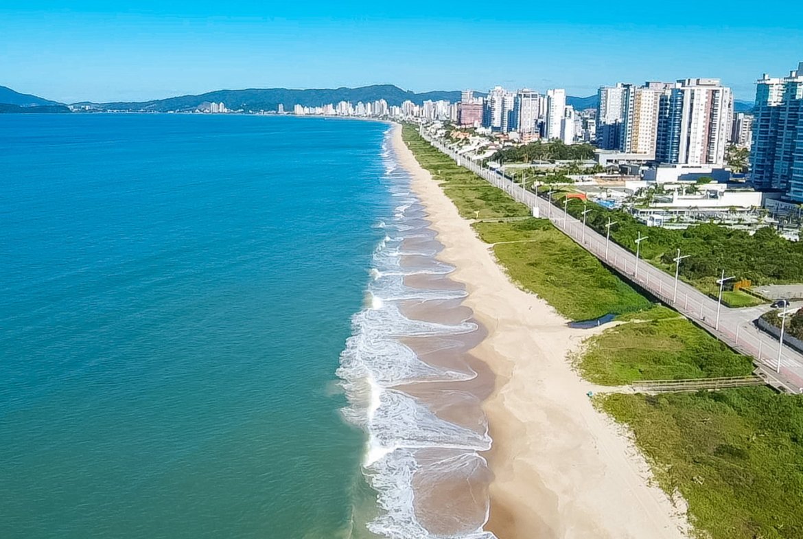 Apartamento no 3500 Beach House em Balneário Piçarras (SC) | CWCI