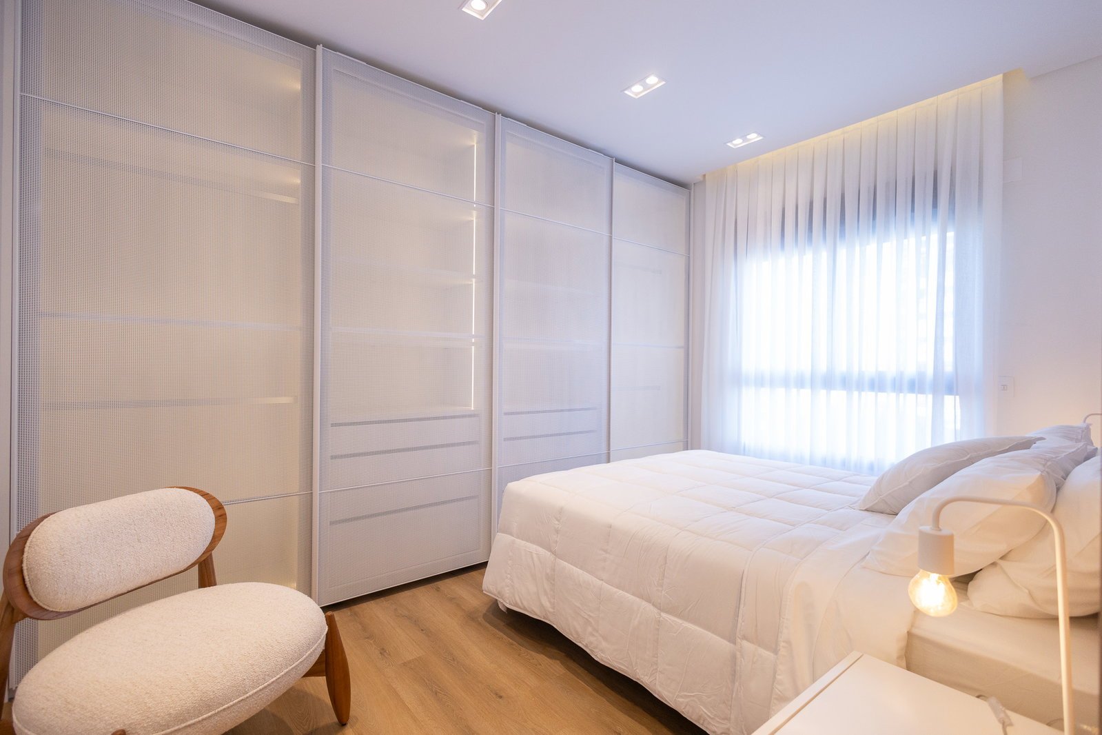 aplat-cwci-3500-beach-house-suite-07 Apartamento no 3500 Beach House em Balneário Piçarras (SC) | CWCI