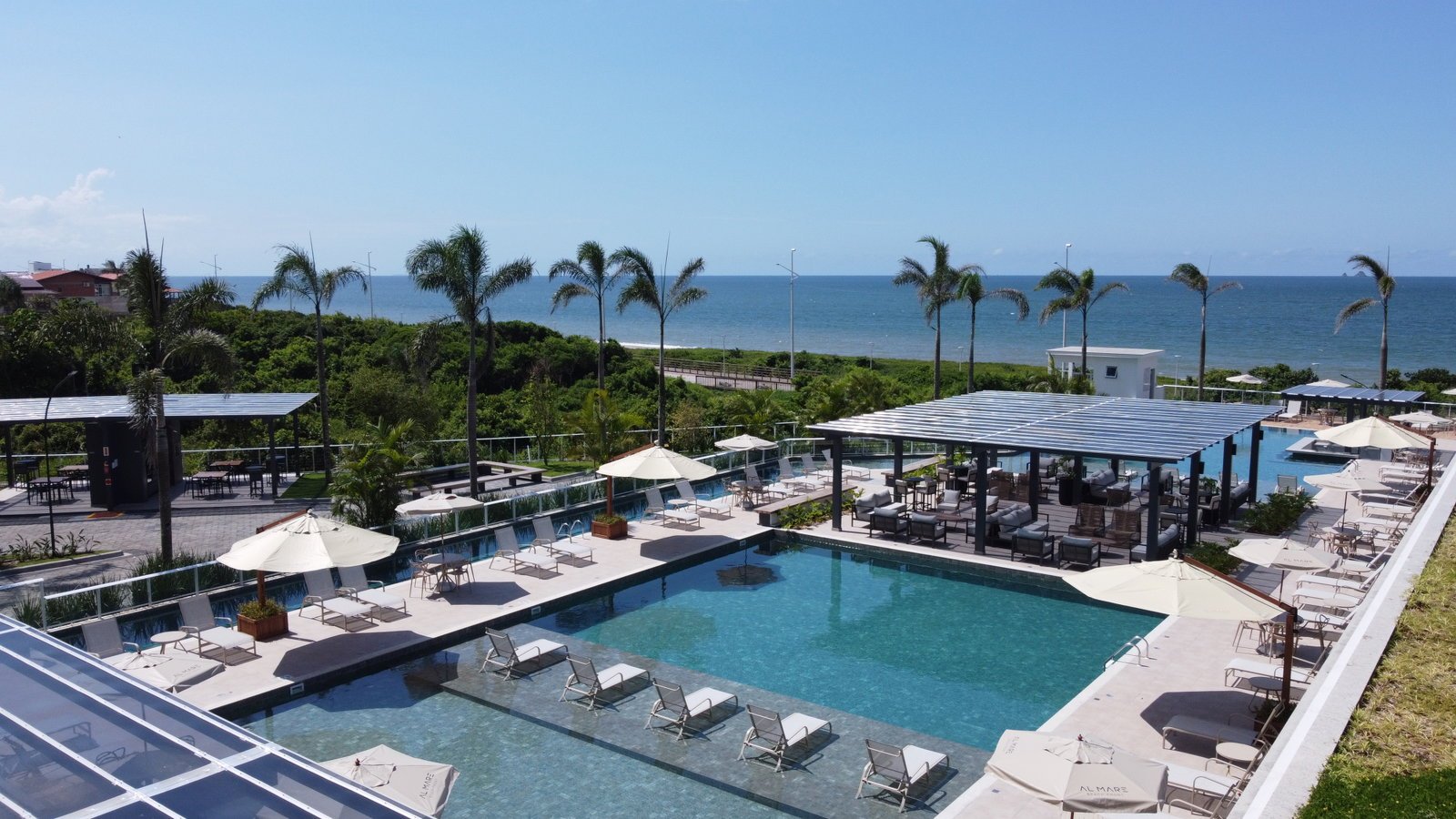 Apartamento no Al Mare Beach Front em Balneário Piçarras (SC) | ESTRUTURA