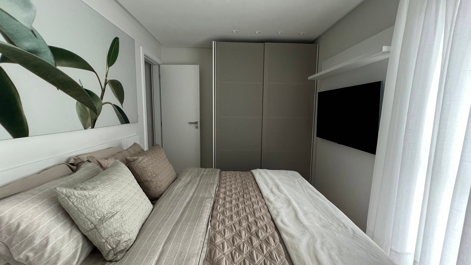 aplat-estrutura-al-mare-quarto-03 Apartamento no Al Mare Beach Front em Balneário Piçarras (SC) | ESTRUTURA