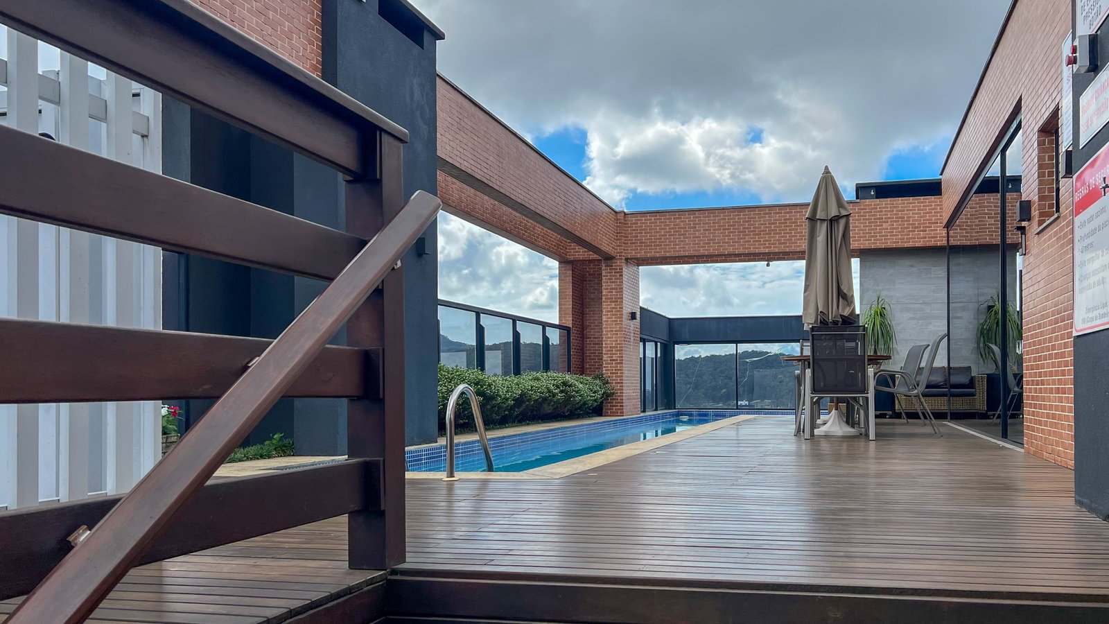 aplat-estrutura-highline-deck-02 Apartamento no Highline Park em Joinville (SC) | ESTRUTURA