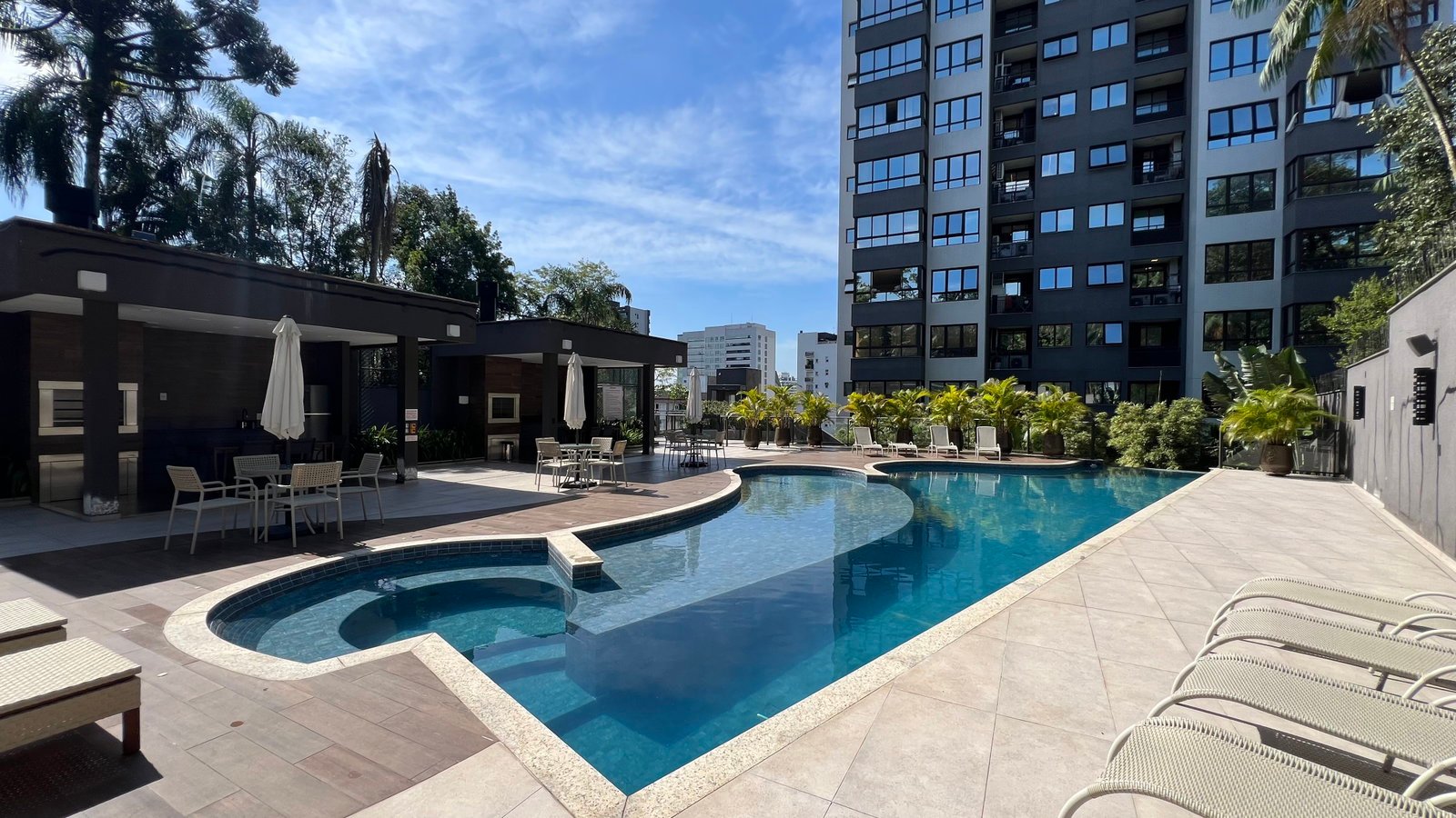 aplat-estrutura-otto-piscina-01 Apartamento no Otto Sky View em Joinville (SC) | ESTRUTURA