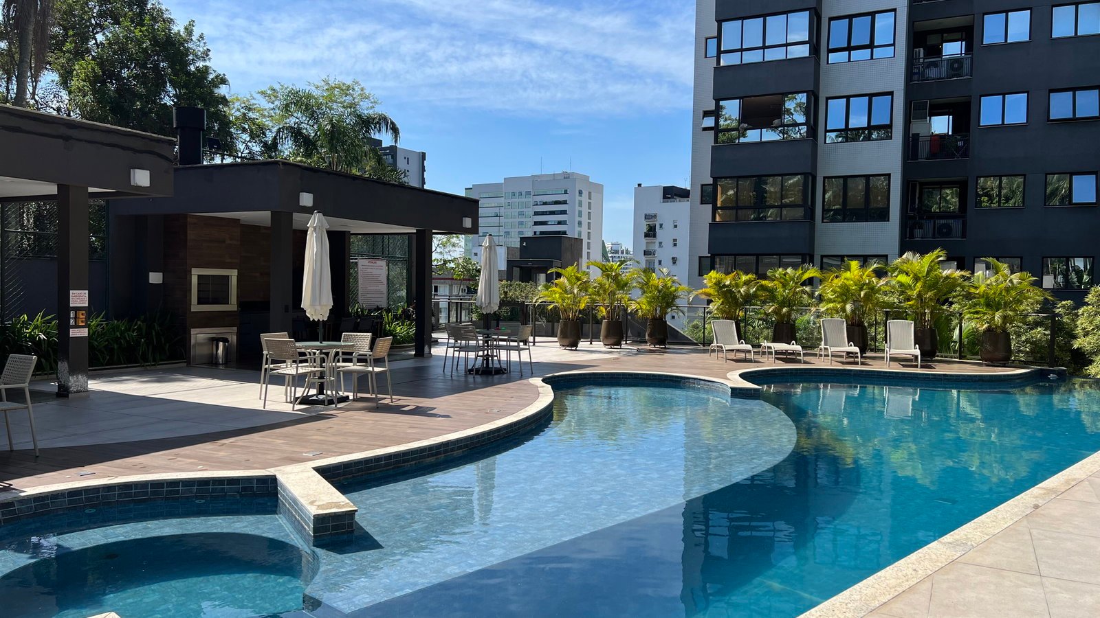 aplat-estrutura-otto-piscina-03 Apartamento no Otto Sky View em Joinville (SC) | ESTRUTURA
