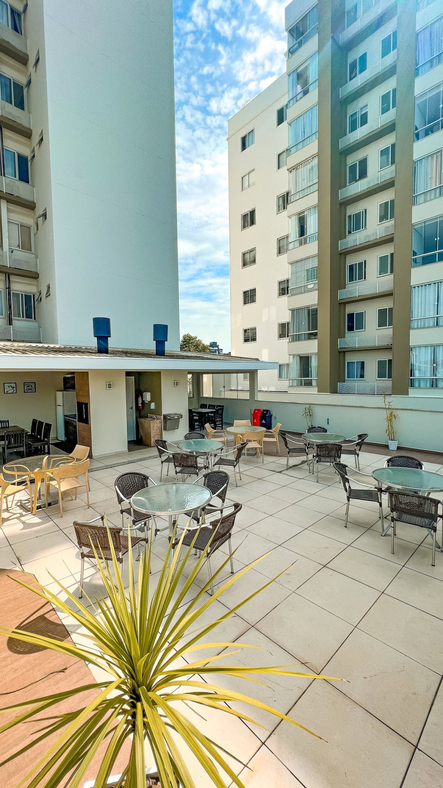 aplat-estrutura-vitta-lounge-02 Apartamento no Vitta Home Club em Joinville (SC) | ESTRUTURA