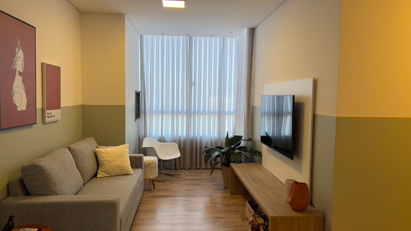 aplat-estrutura-vitta-sala-01 Apartamento no Vitta Home Club em Joinville (SC) | ESTRUTURA
