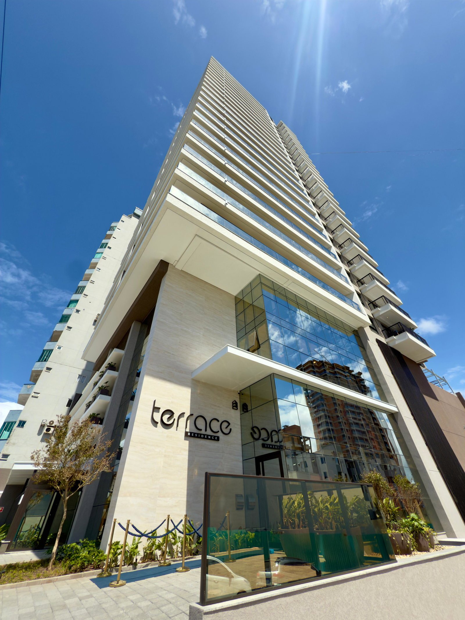 aplat-frechal-terrace-fachada-01 Apartamento no Terrace Residence em Balneário Piçarras (SC) | FRECHAL
