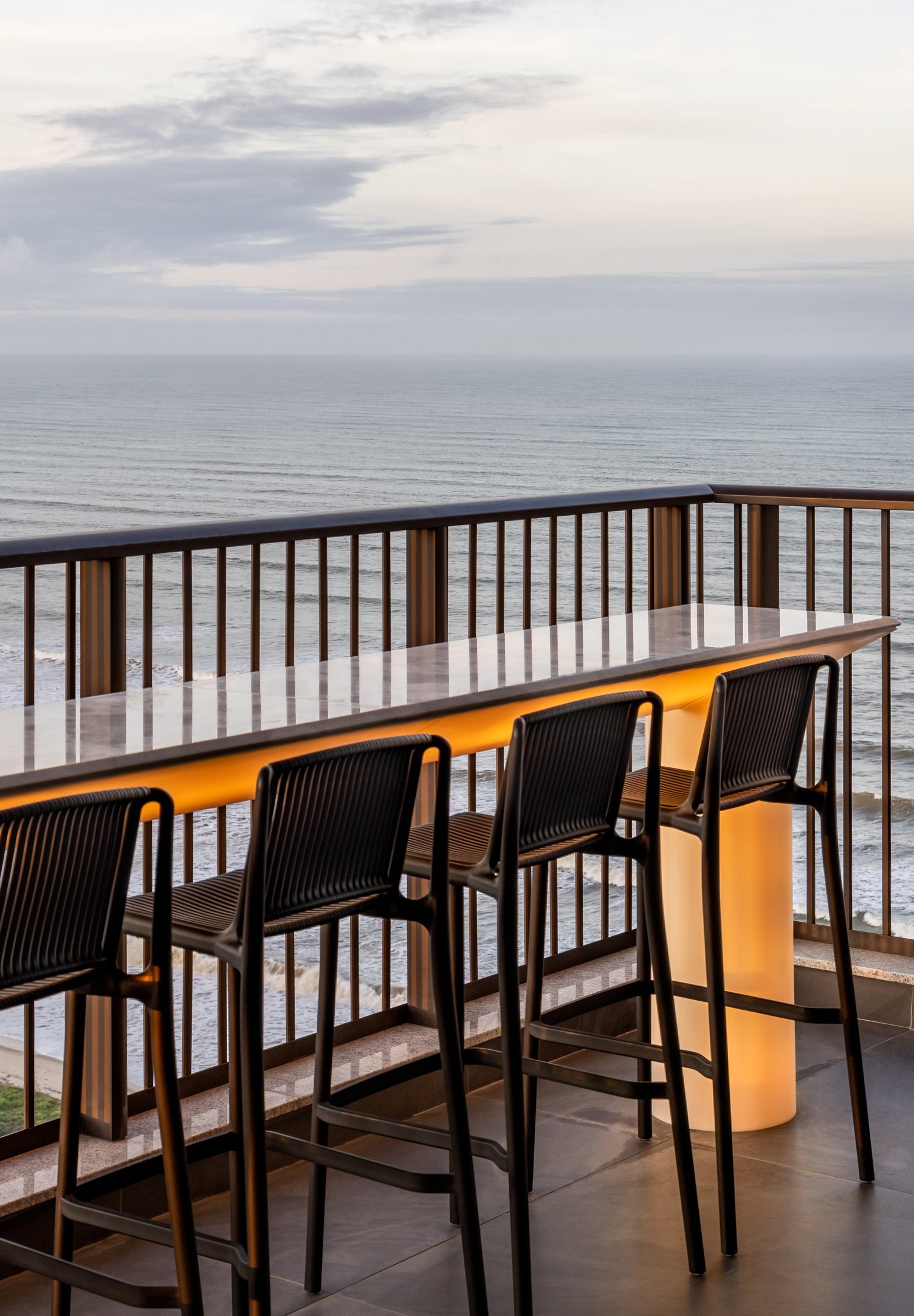 aplat-frechal-terrace-sacada-04 Apartamento no Terrace Residence em Balneário Piçarras (SC) | FRECHAL