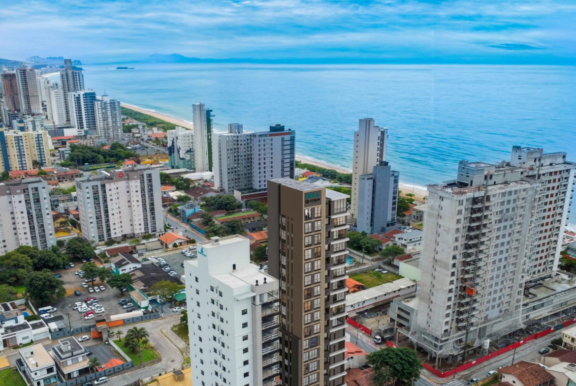 Apartamento no Sky Rooftop em Balneário Piçarras (SC) | GENOA & ROLL
