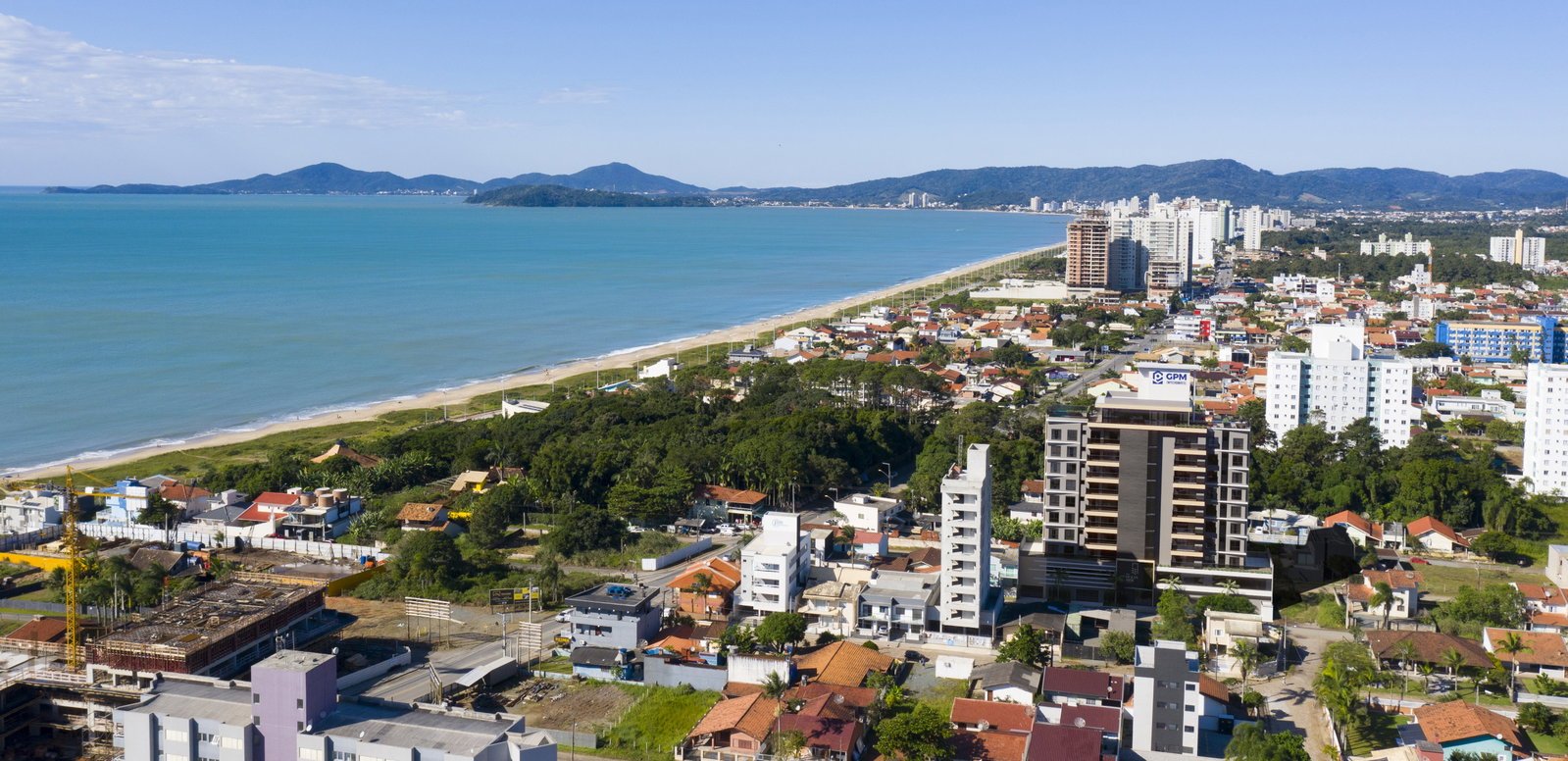 aplat-gpm-ocean-side-fachada-05 Apartamento no The Ocean Side Tower em Balneário Piçarras (SC) | GPM