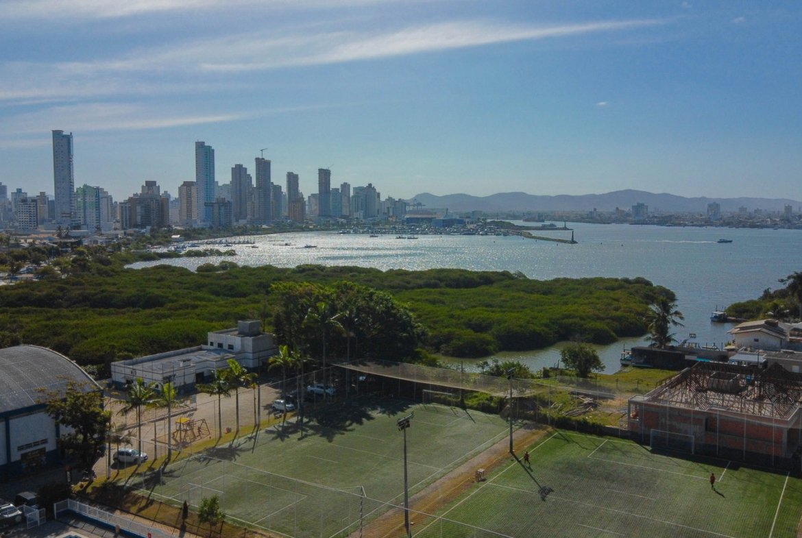 Apartamento na Casa Atalaia 47 em Itajaí (SC) | MACODESC