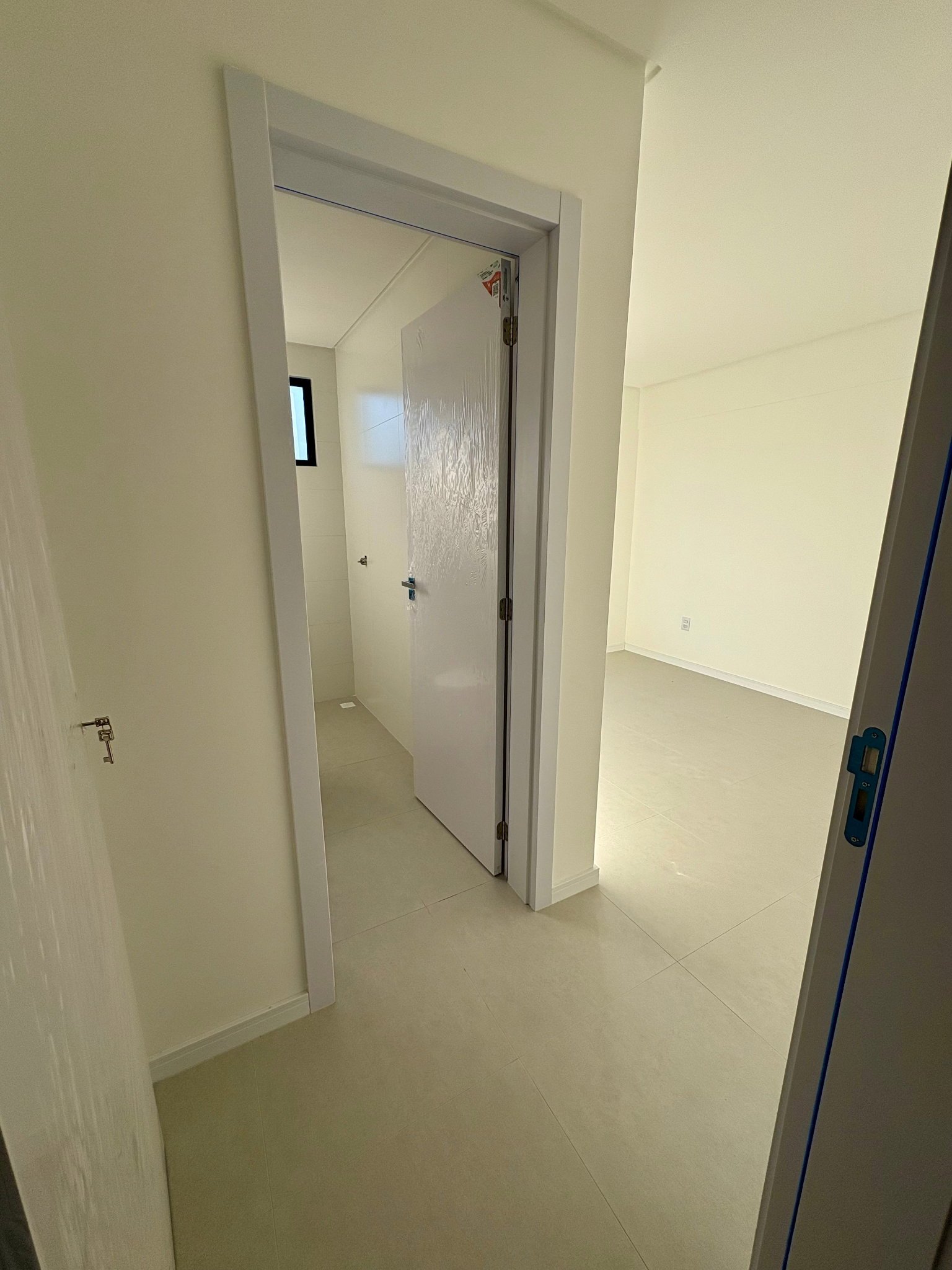 cotienschi-sunset-apto-corredor-01 Apartamento no Sunset Residence em Navegantes (SC) | COTIENSCHI