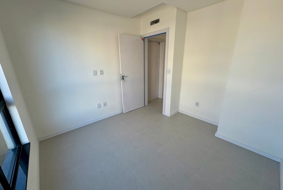 Apartamento no Sunset Residence em Navegantes (SC) | COTIENSCHI