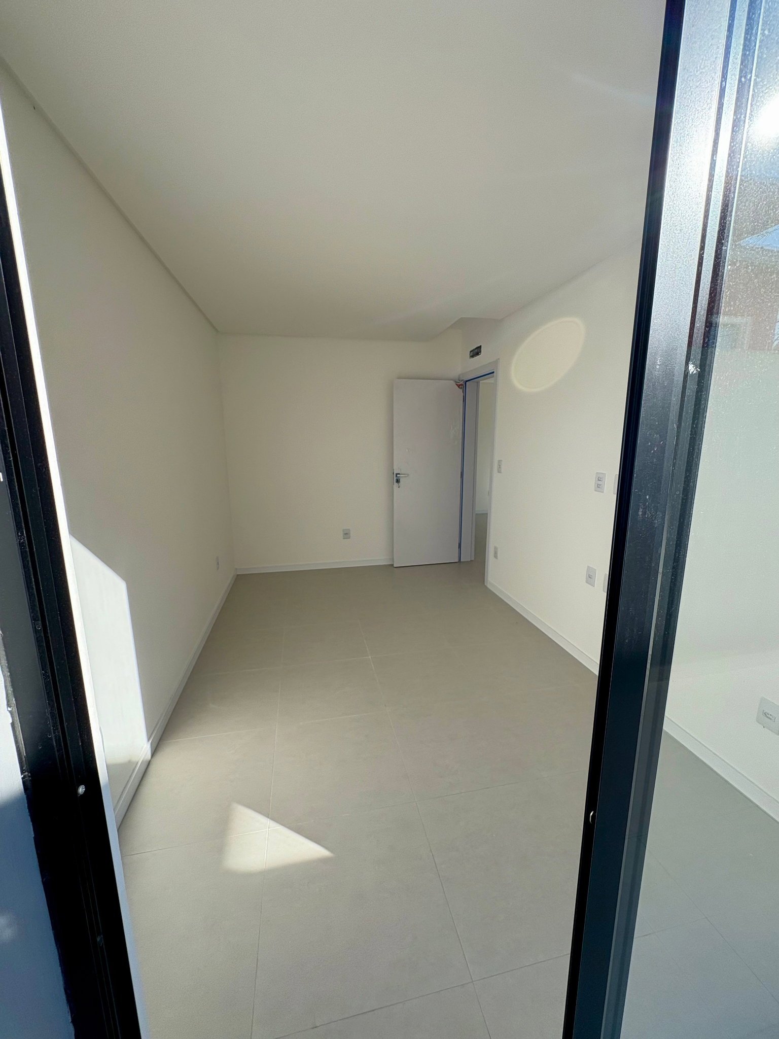 cotienschi-sunset-apto-living-01 Apartamento no Sunset Residence em Navegantes (SC) | COTIENSCHI