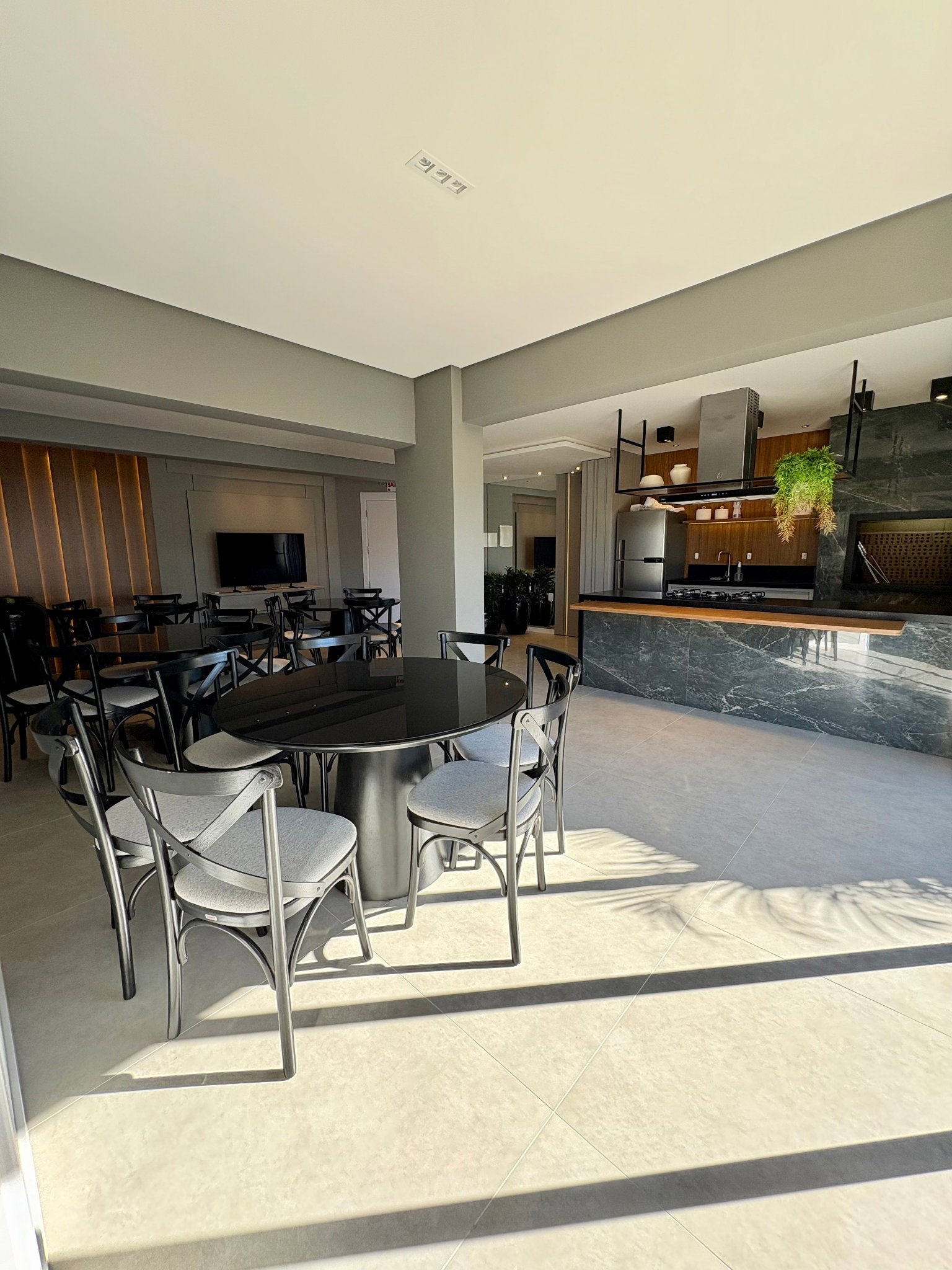cotienschi-sunset-salao-festas-03 Apartamento no Sunset Residence em Navegantes (SC) | COTIENSCHI
