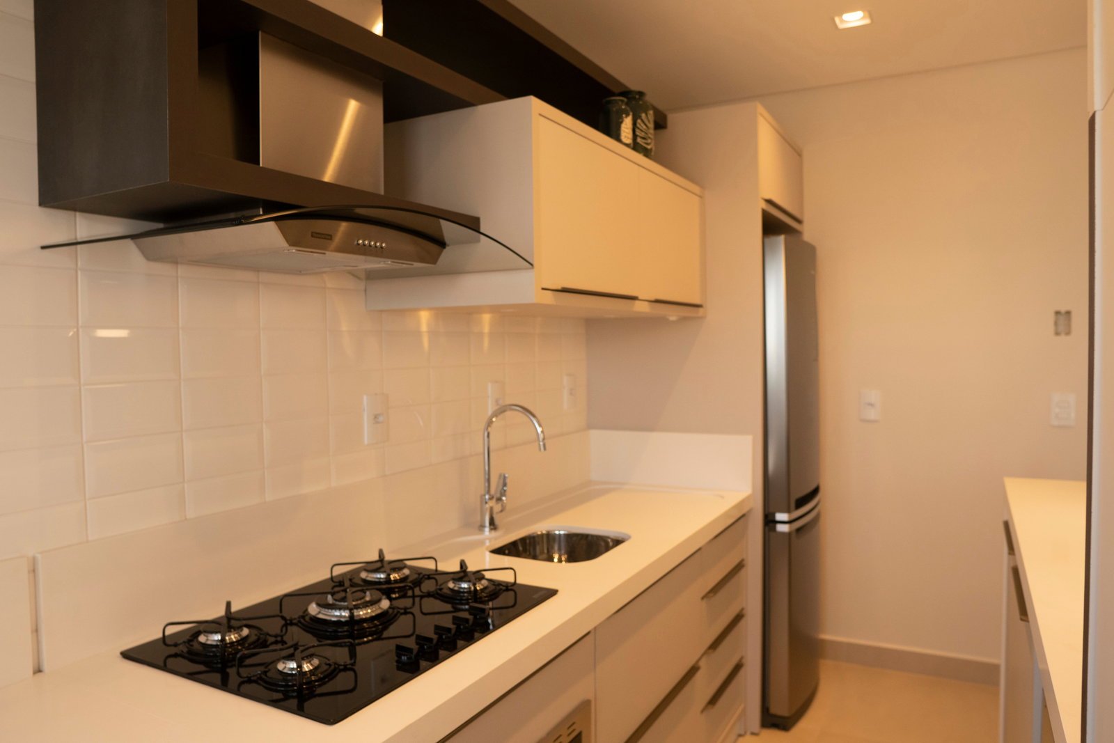 aplat-cesca-monaco-cozinha-01 Apartamento no Edifício Monaco Residence em Navegantes (SC) | CESCA