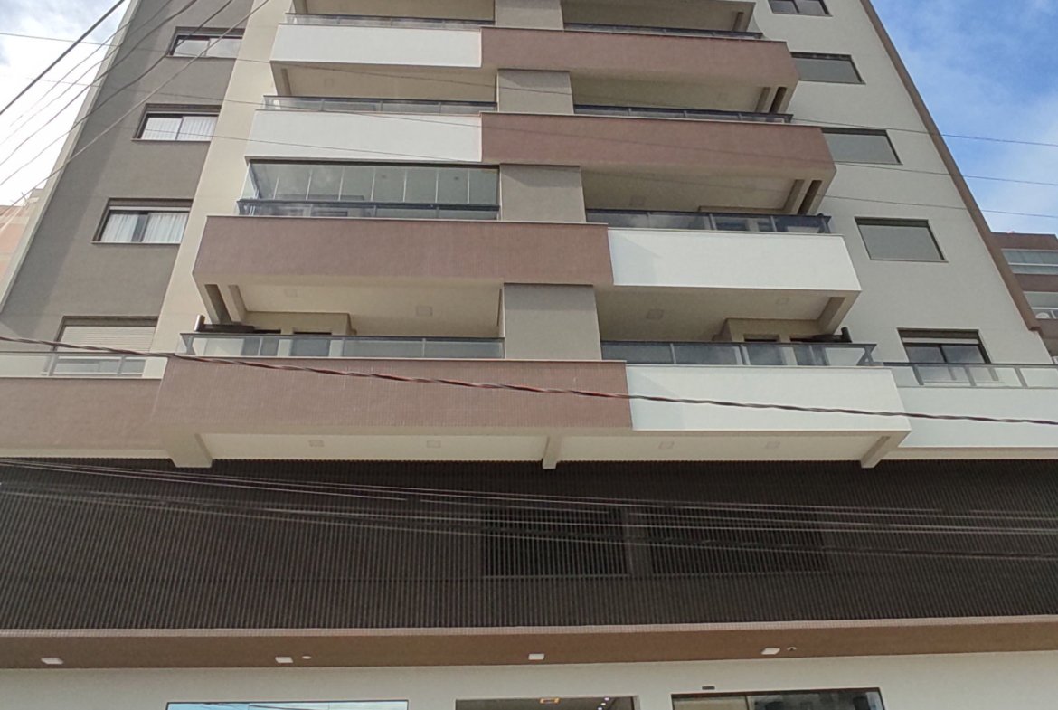 Apartamento no Edifício Monaco Residence em Navegantes (SC) | CESCA