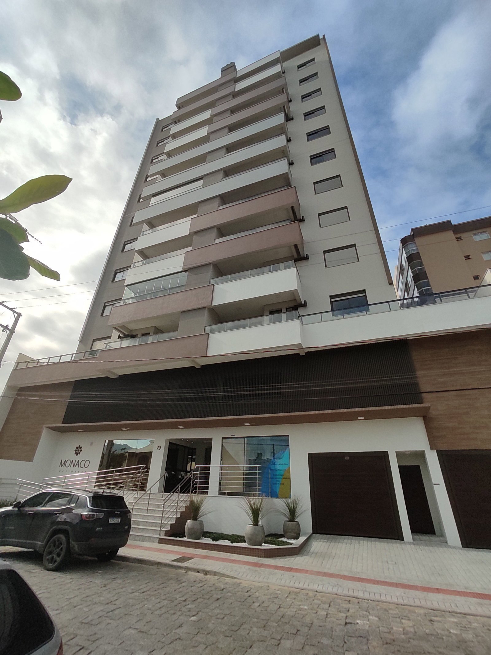 aplat-cesca-monaco-fachada-12 Apartamento no Edifício Monaco Residence em Navegantes (SC) | CESCA