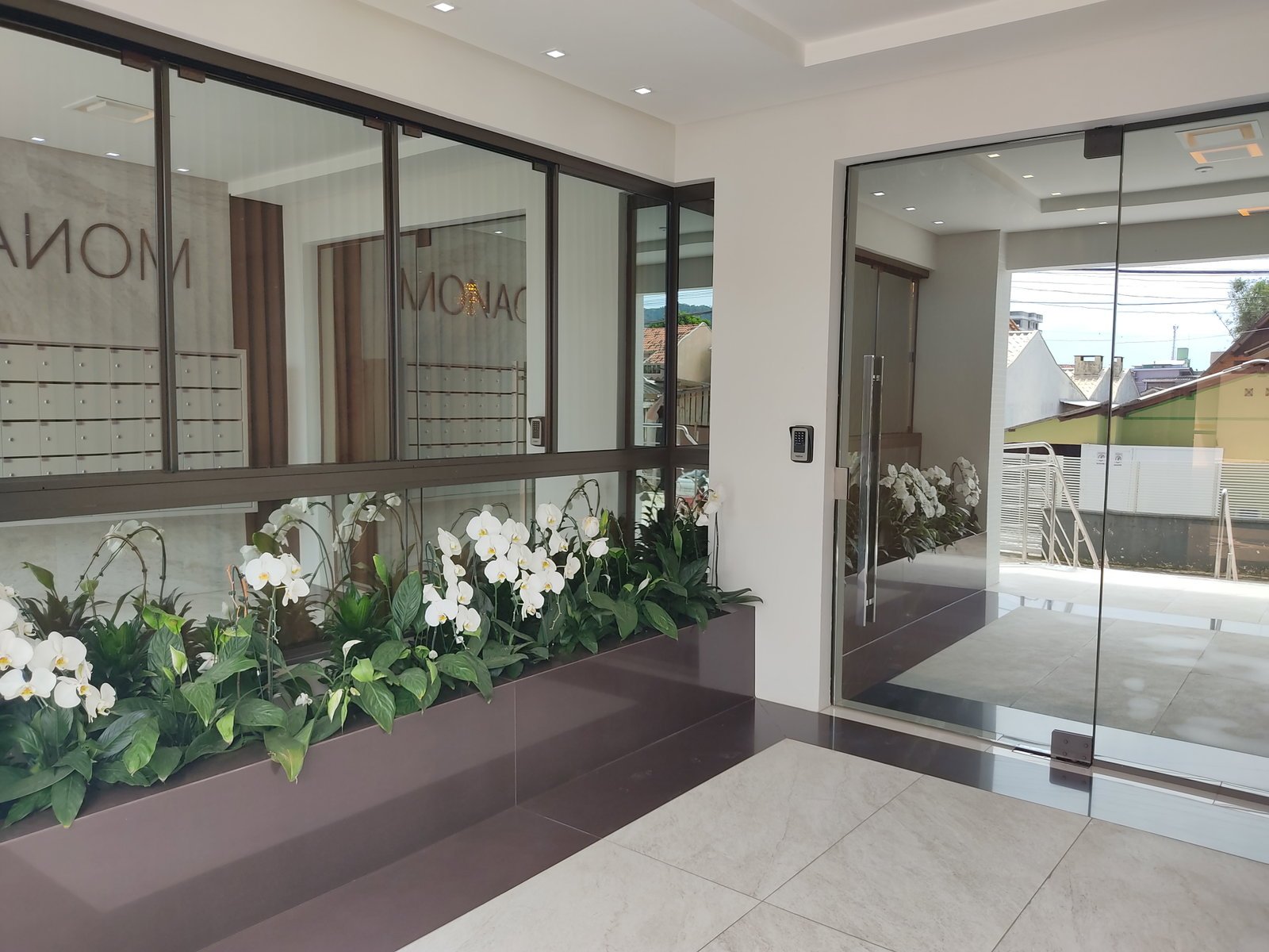 aplat-cesca-monaco-hall-01 Apartamento no Edifício Monaco Residence em Navegantes (SC) | CESCA