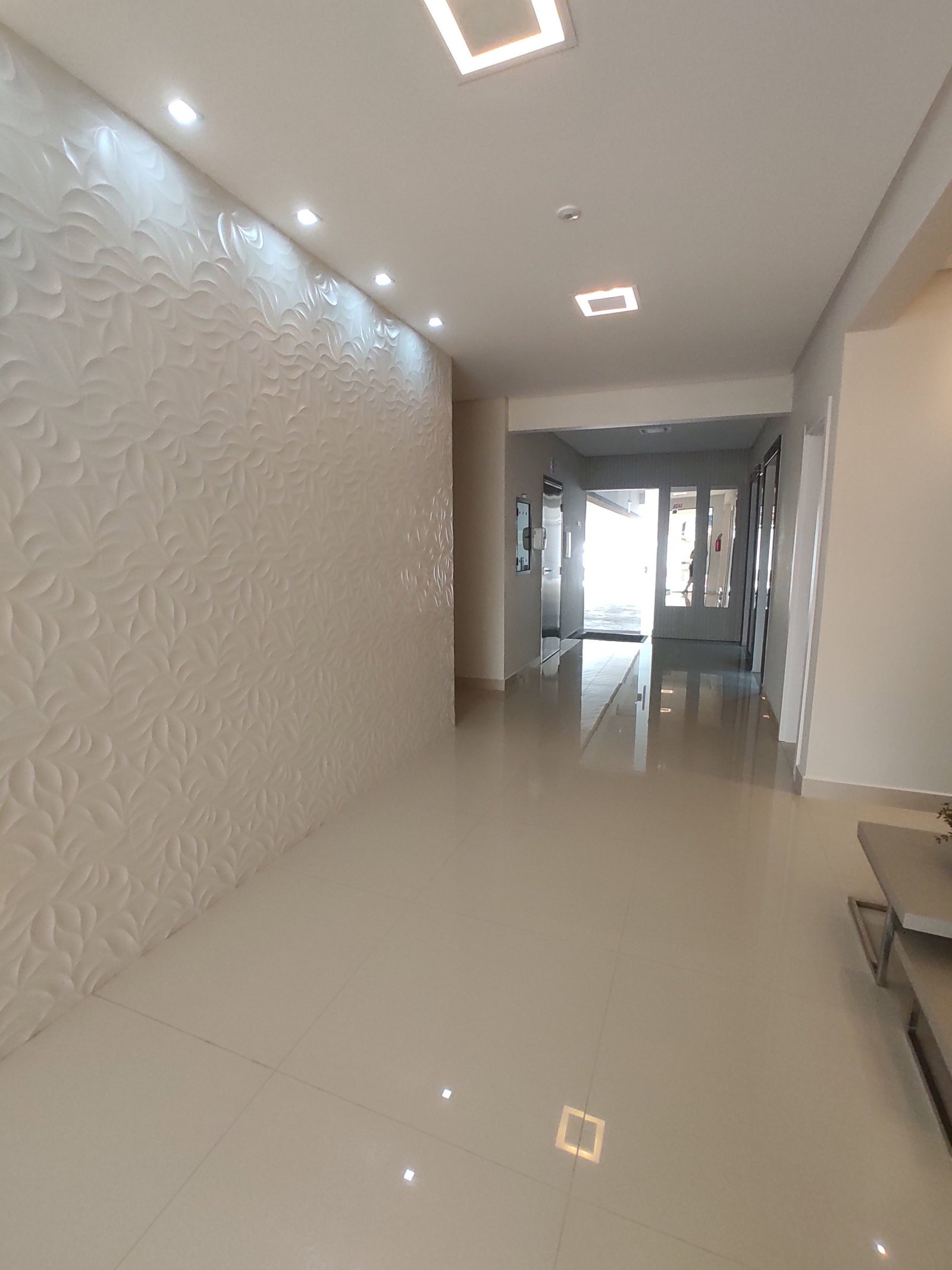 aplat-cesca-monaco-hall-11 Apartamento no Edifício Monaco Residence em Navegantes (SC) | CESCA