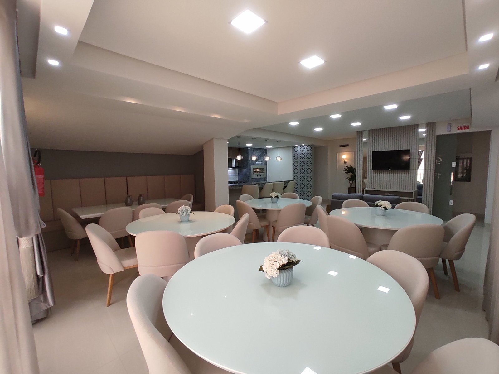 aplat-cesca-monaco-salao-festas-10 Apartamento no Edifício Monaco Residence em Navegantes (SC) | CESCA