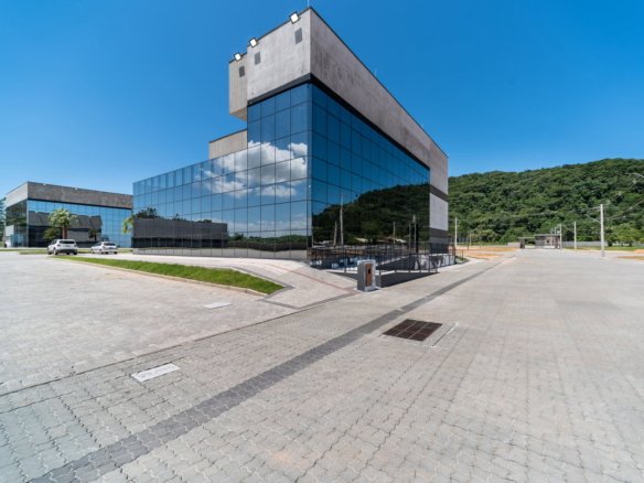 Terreno para Galpão no ABC Business Park em Porto Belo (SC) | EMBRALOT