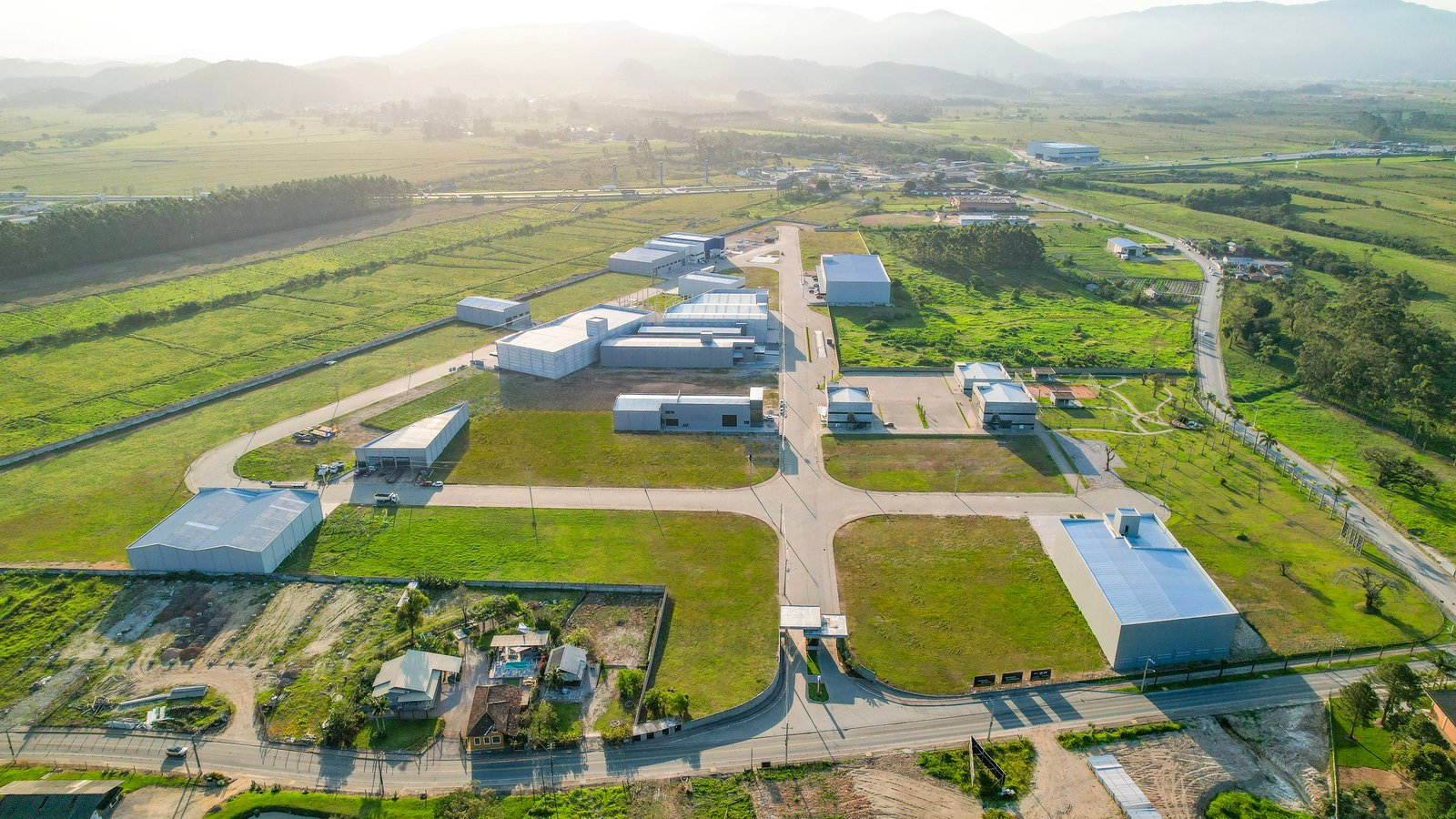 Terreno para Galpão no ABC Business Park em Porto Belo (SC) | EMBRALOT