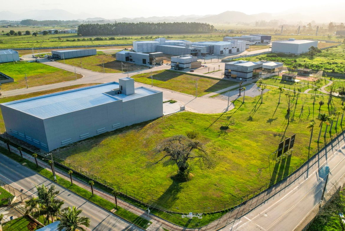 Terreno para Galpão no ABC Business Park em Porto Belo (SC) | EMBRALOT